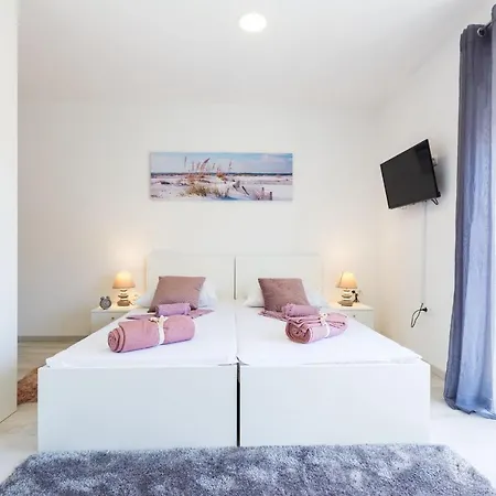 2sis 2 * Zadar