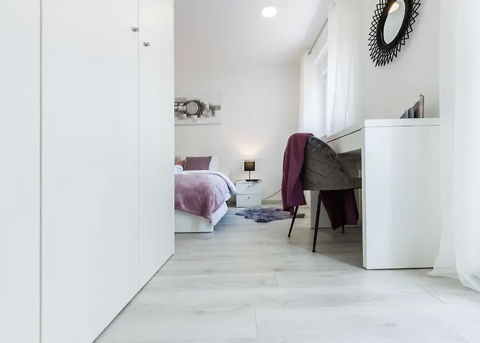 2sis 2 Apartamento Zadar