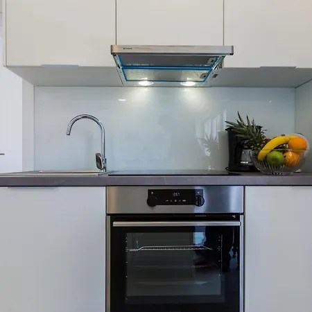 2sis 2 アパート *