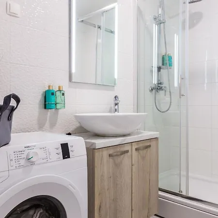 2sis 2 アパート *